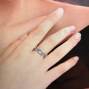 Flower ring. Cocktail ring